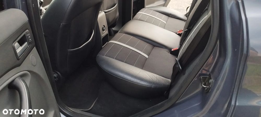 Ford Kuga 2.0 TDCi 4WD Trend - 9