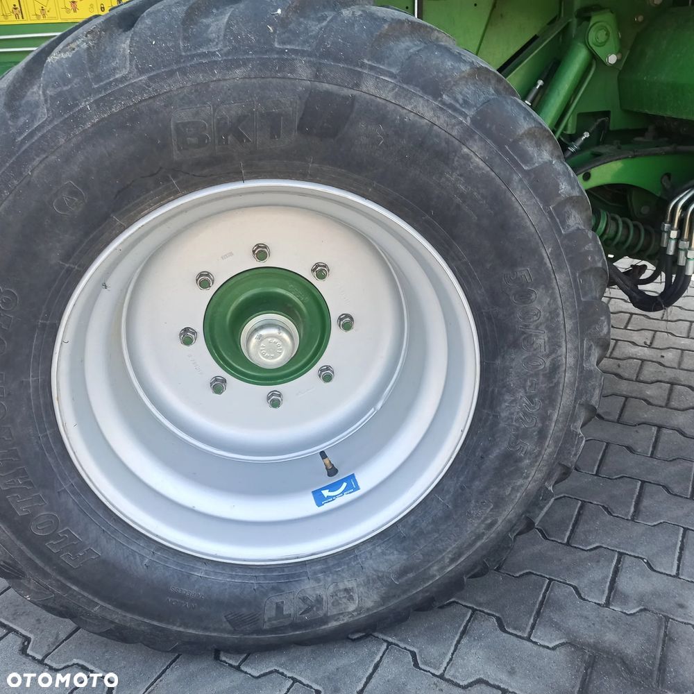 McHale V6 750 - 8