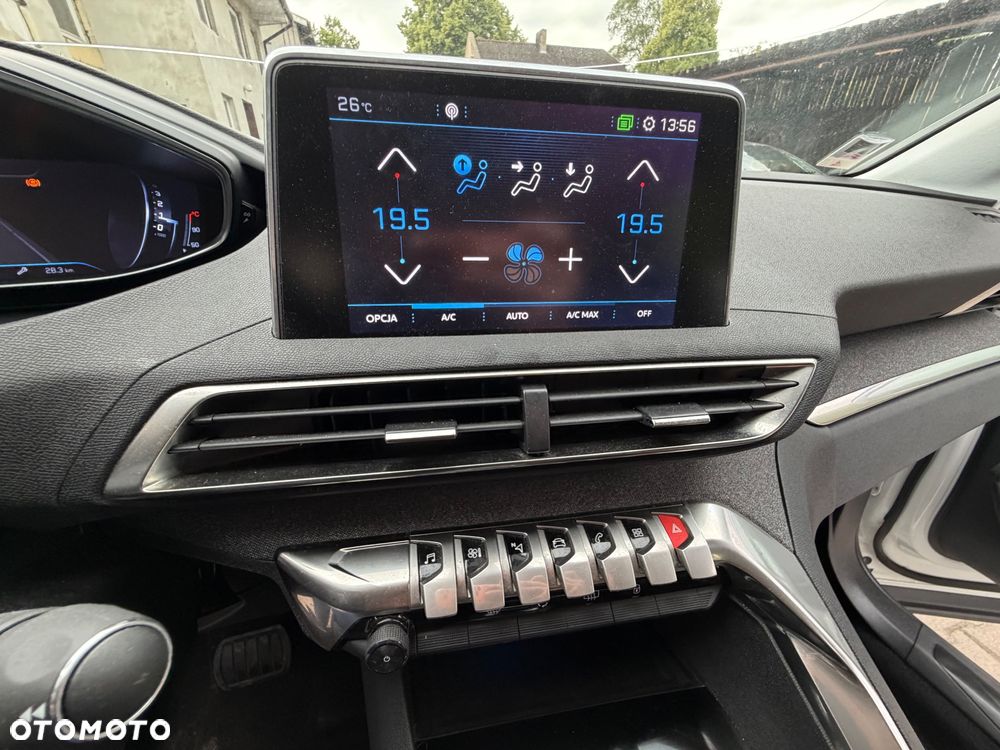 Peugeot 3008 PureTech 130 Stop & Start GPF EAT8 Allure - 21
