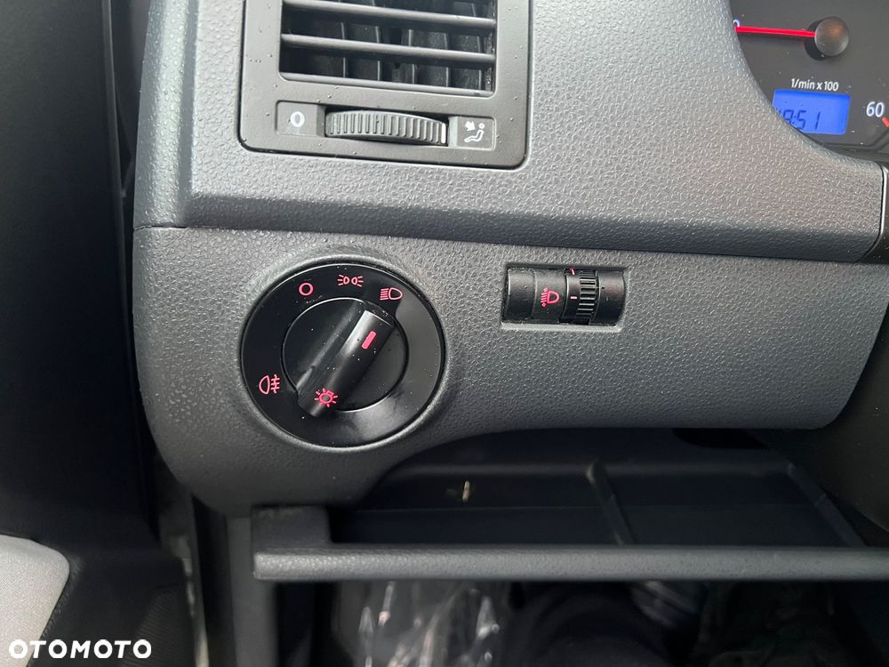 Volkswagen Polo 1.4 TDI DPF BlueMotion - 27