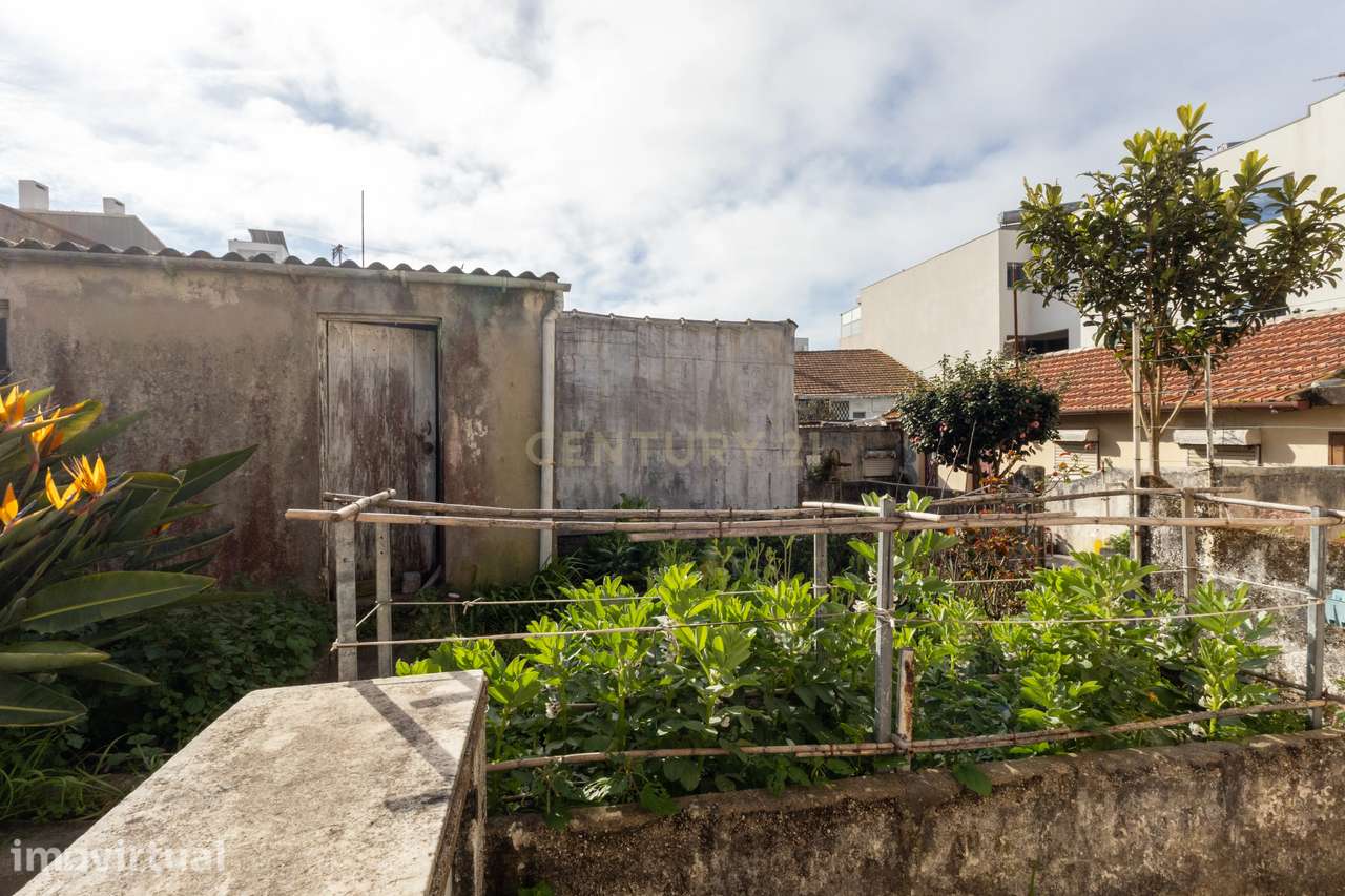 Terreno para Construção de apartamentos em Leça da Palmeira - Grande imagem: 2/31