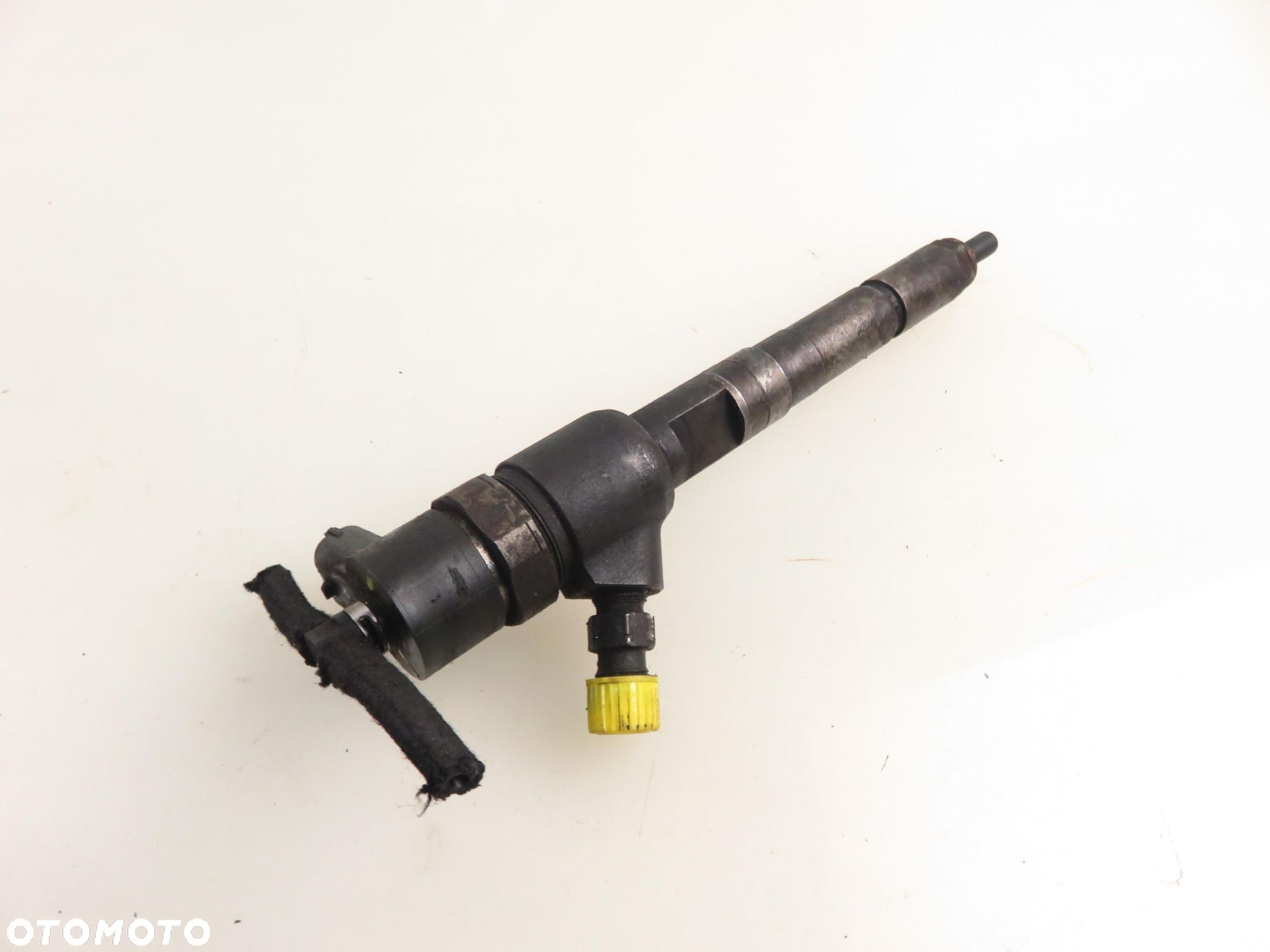 WTRYSKIWACZ FIAT GRANDE PUNTO 1.3 D MULTIJET  0445110083 - 5
