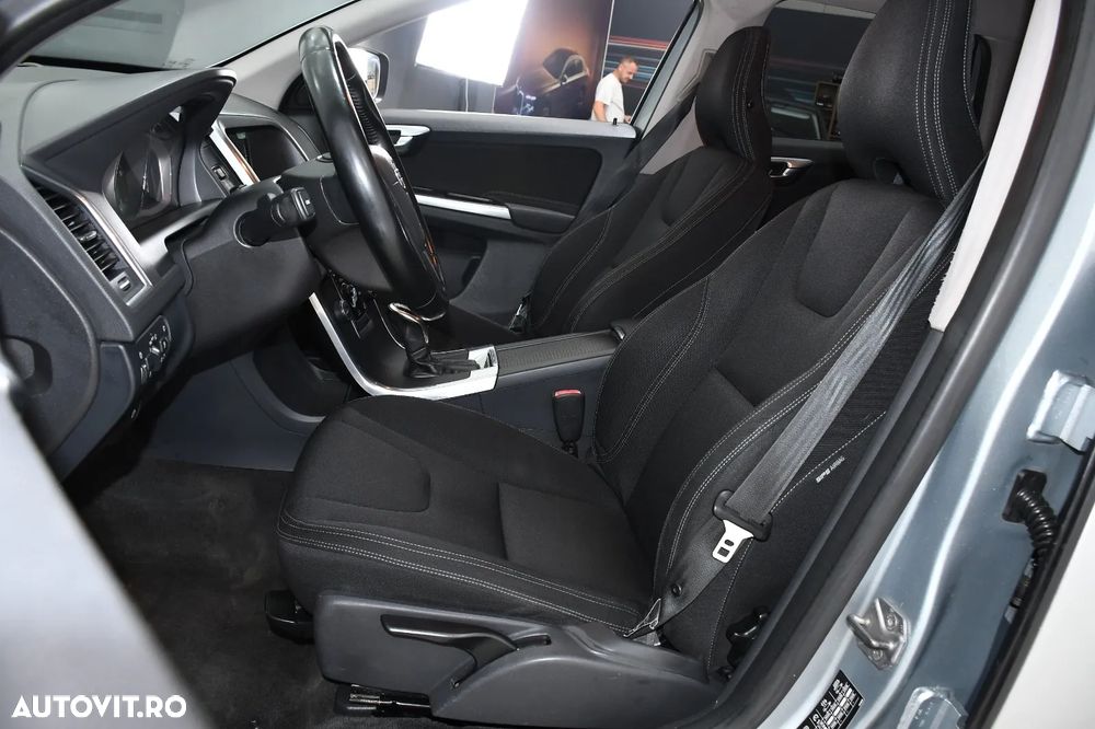 Volvo XC 60 D4 AWD Geartronic Kinetic - 14