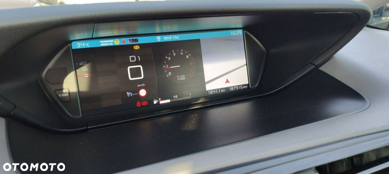 Citroën C4 Grand Picasso - 19