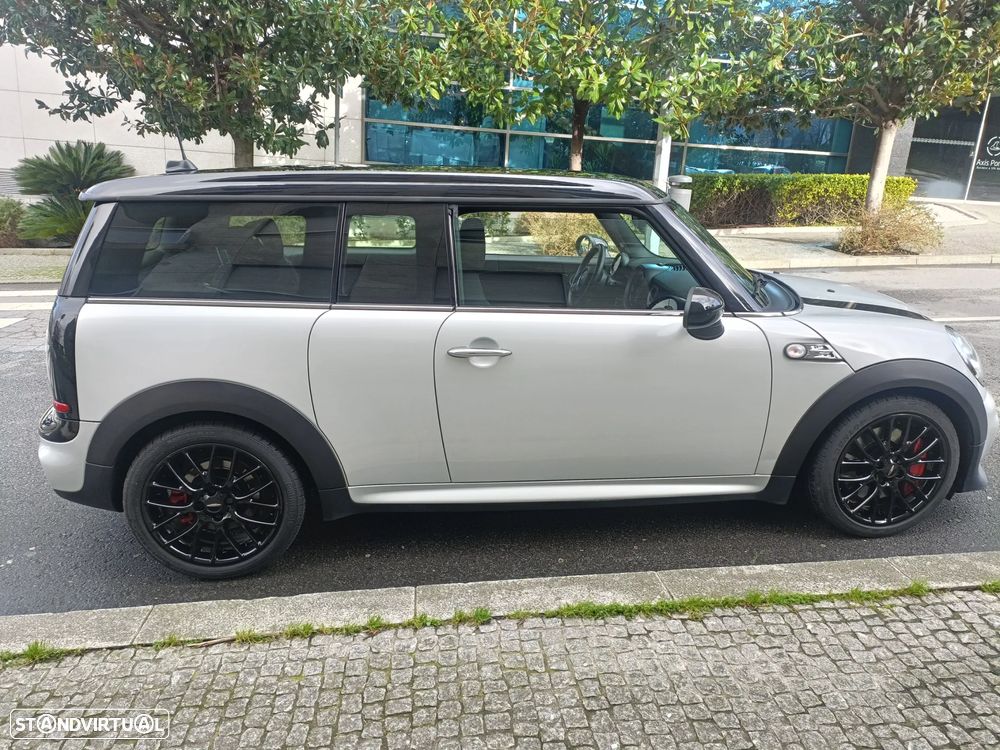 MINI Clubman John Cooper Works - 4