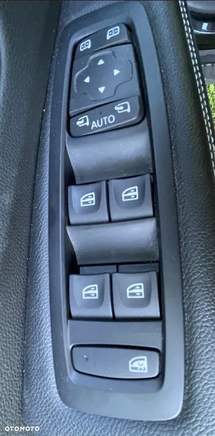 Renault Grand Scenic - 8