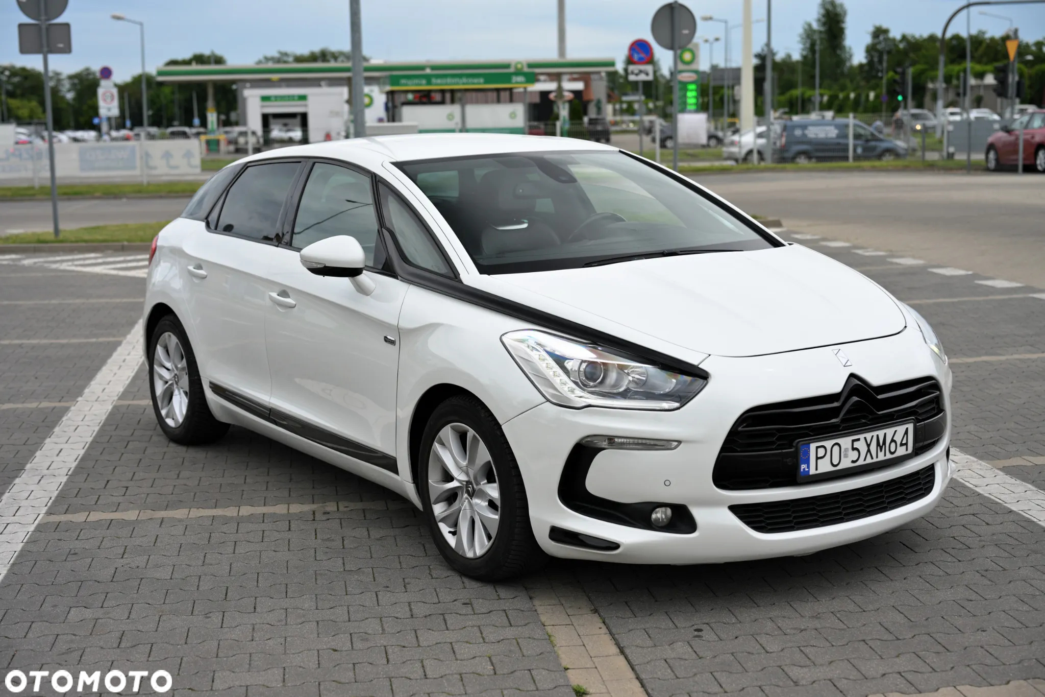 Citroën DS5 2.0 HDi Hybrid4 SoChic MCP - 10