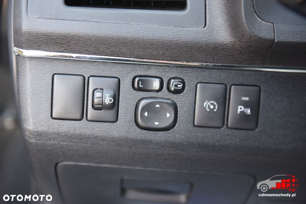 Toyota Avensis 1.8 Business Edition - 20