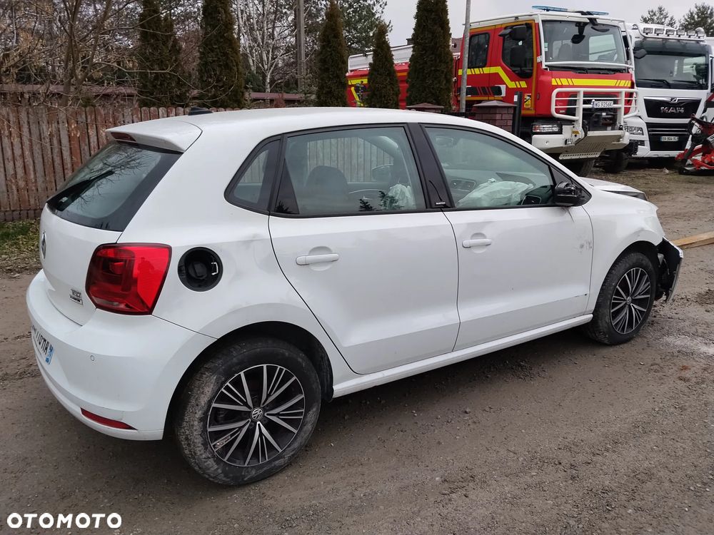 Volkswagen Polo 1.2 TSI Blue Motion Technology MATCH - 7
