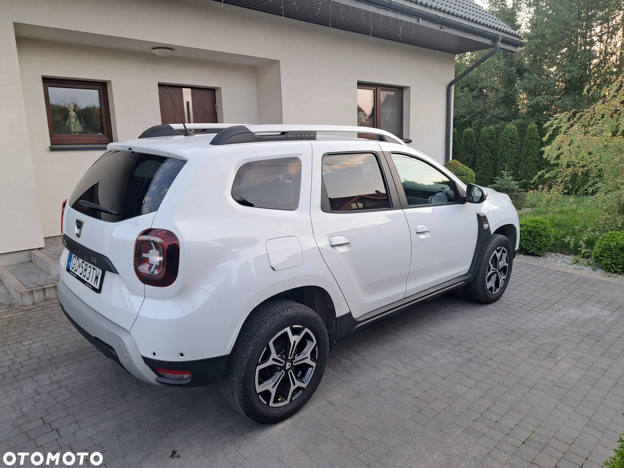 Dacia Duster 1.6 SCe Prestige - 4