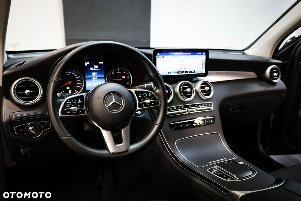 Mercedes-Benz GLC - 17