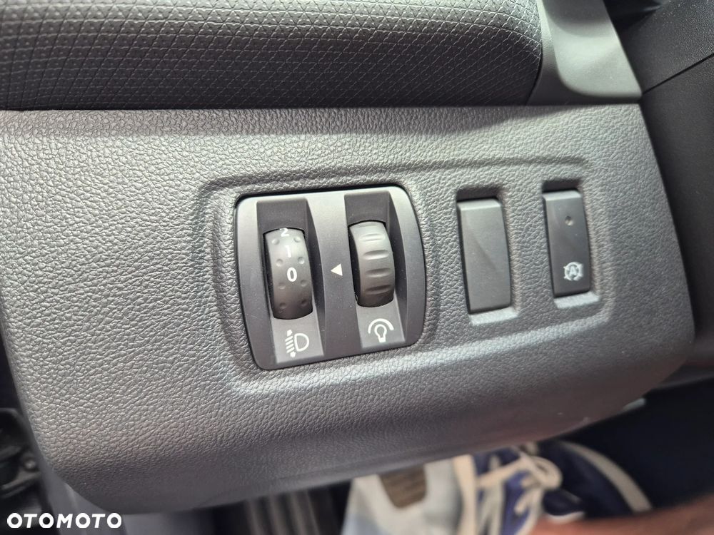 Renault Clio Energy dCi 90 Business - 21