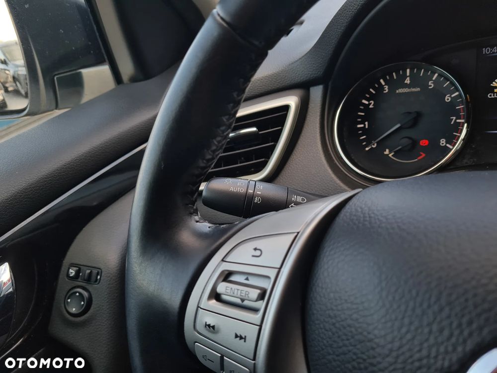 Nissan Qashqai 1.6 DIG-T N-Connecta - 10