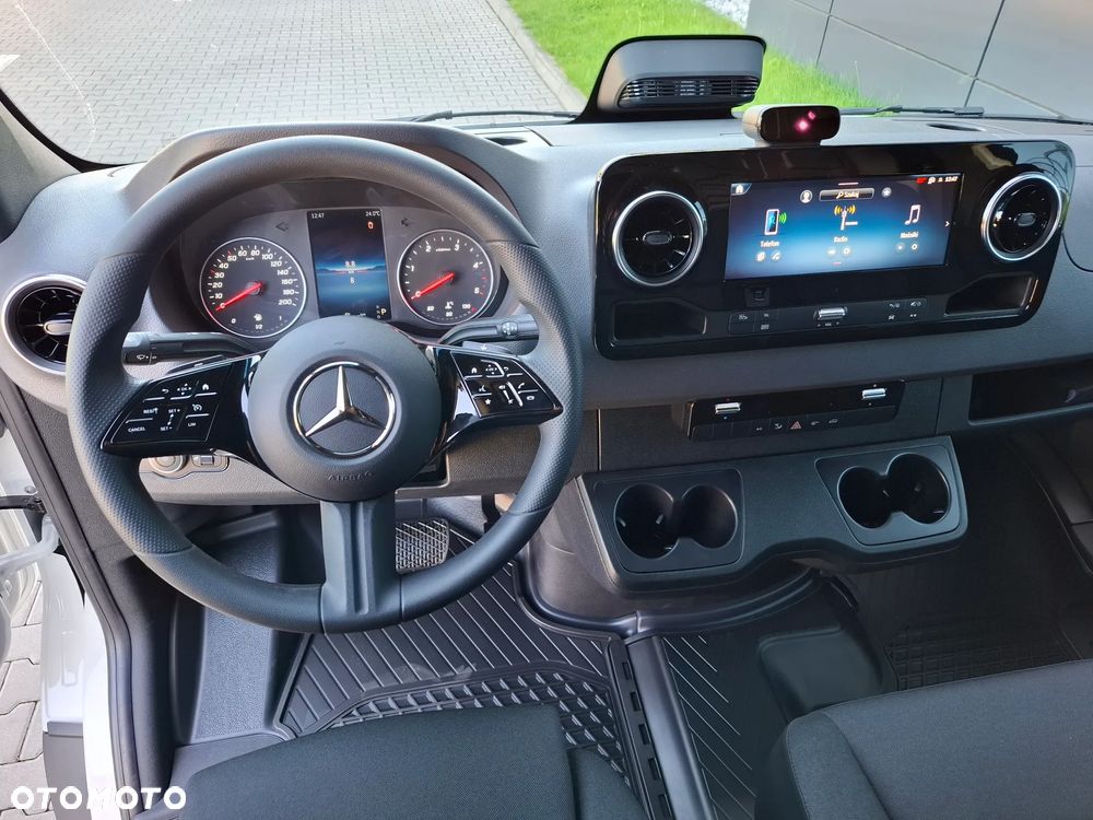 Mercedes-Benz Sprinter 317 CDI Furgon PRO Ekstra Długi 4325+mm - 22