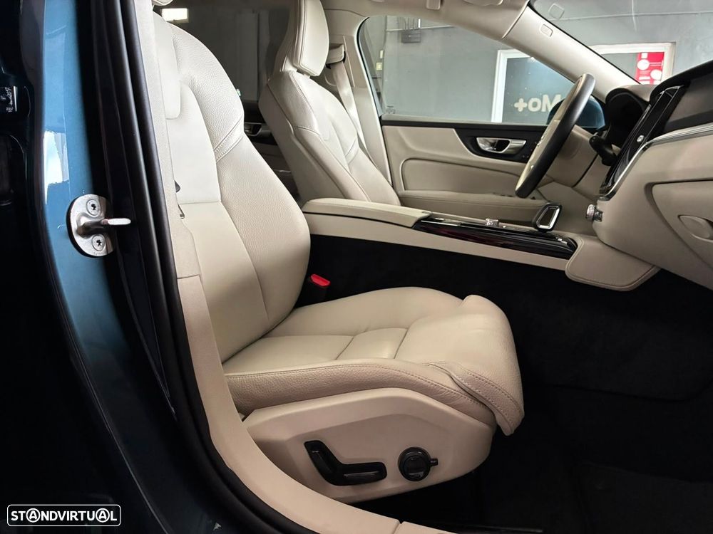 Volvo V60 - 38