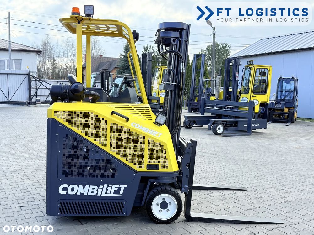 Combilift WÓZEK CZTEROKIERUNKOWY - WIELOKIERUNKOWY | COMBILIFT CB2500 | GAS | TRIPLEX 4900MM | WOLNY SKOK | POZYCJONER WIDEŁ | PRZESUW WIDEŁ | STAN IDEALNY | Szeroka oferta wózków czterokierunkowych i bocznych, dopasowanych do różnorodnych potrzeb i zastosowań - 6