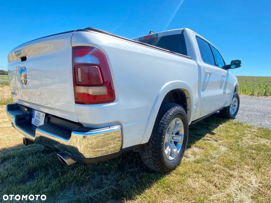 RAM 1500 5.7 Crew Cab Laramie - 4