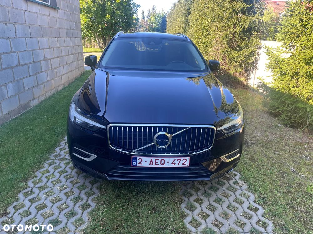 Volvo XC 60 T6 AWD Recharge Geartronic Inscription Expression - 2