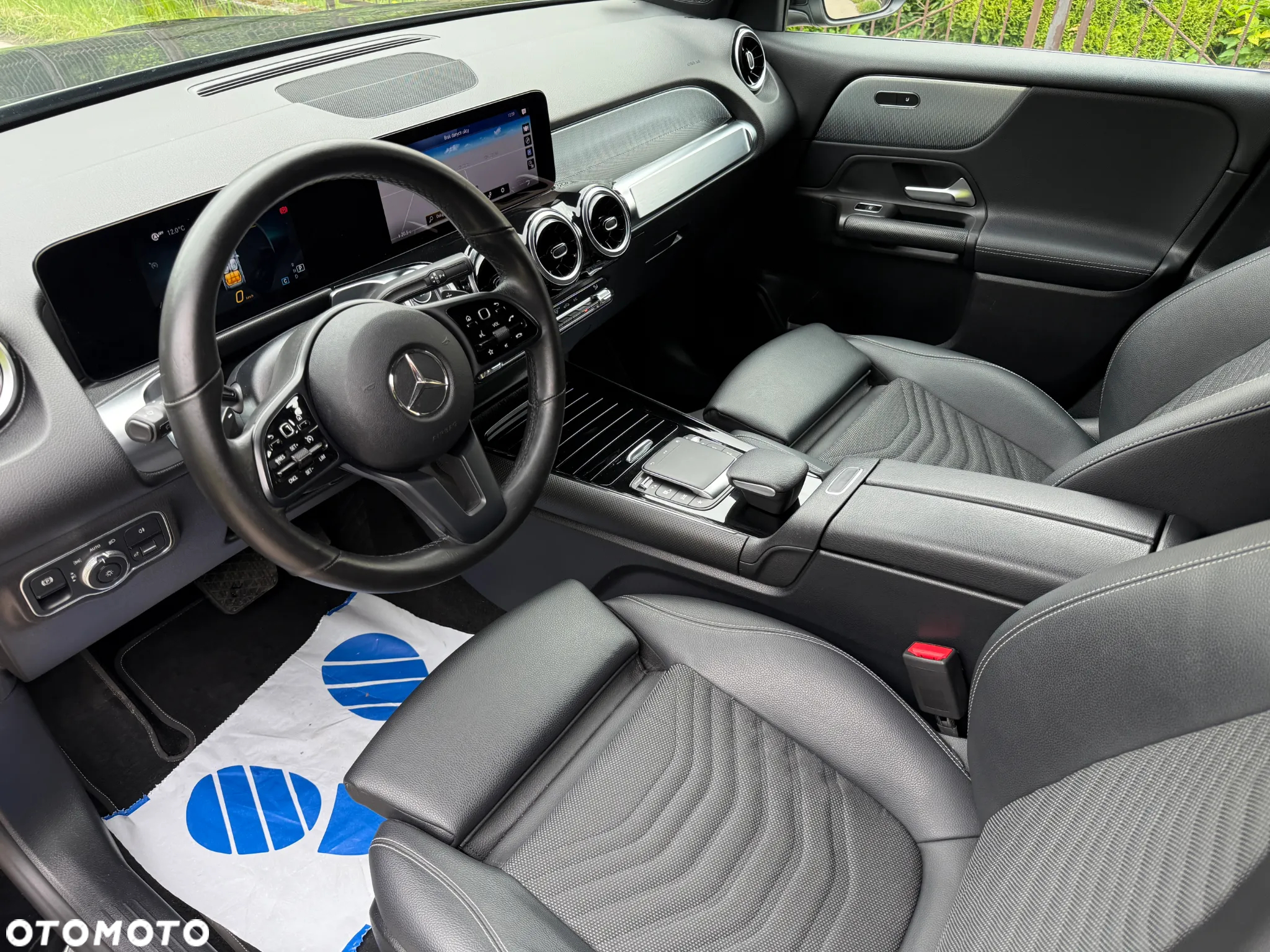 Mercedes-Benz GLB 200 7G-DCT - 9