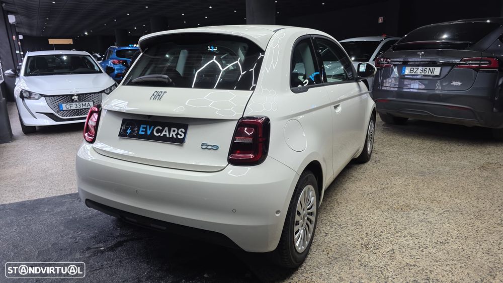 Fiat 500e 42kWh ICON - 10