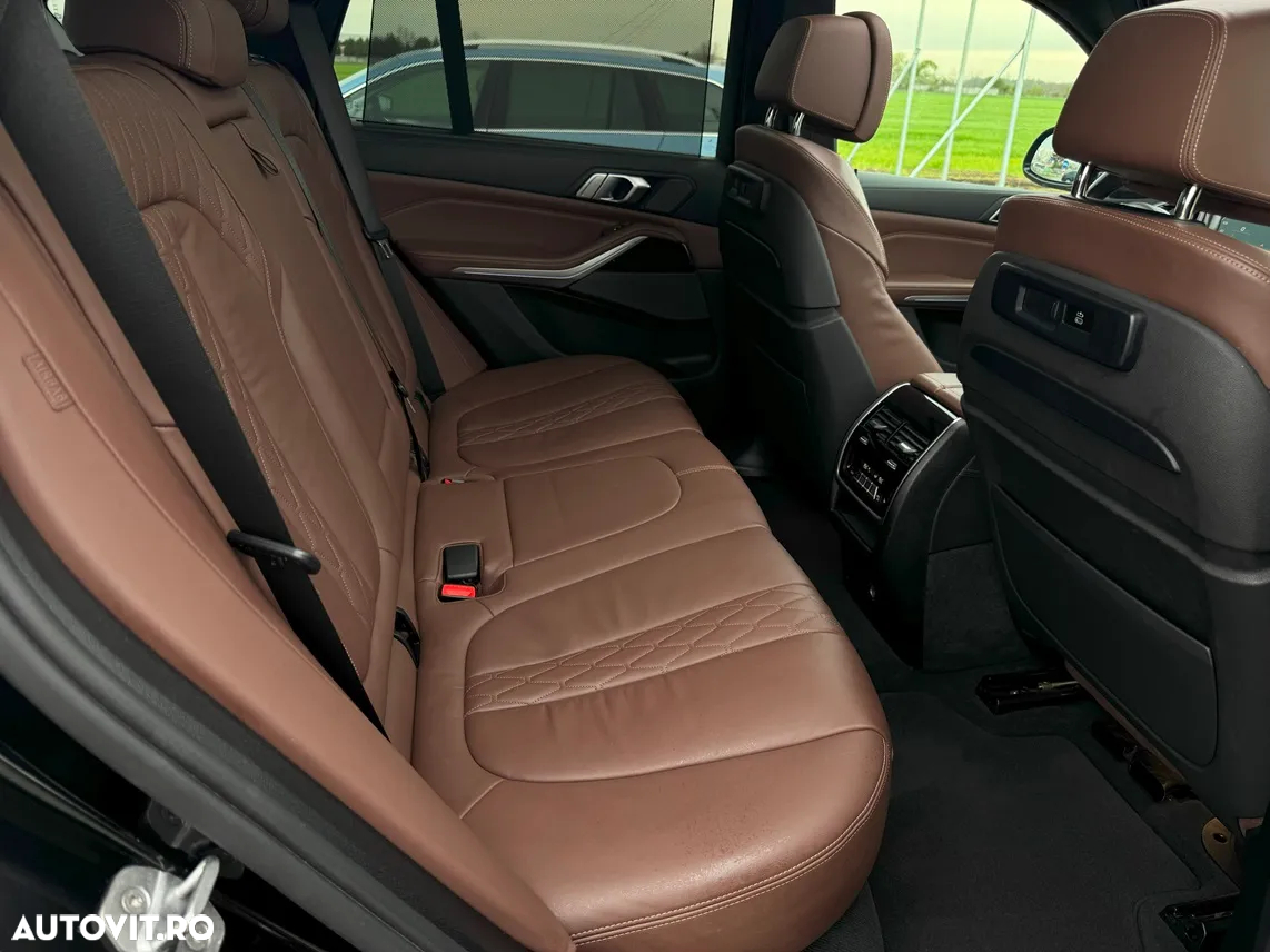 BMW X5 M M50d - 9