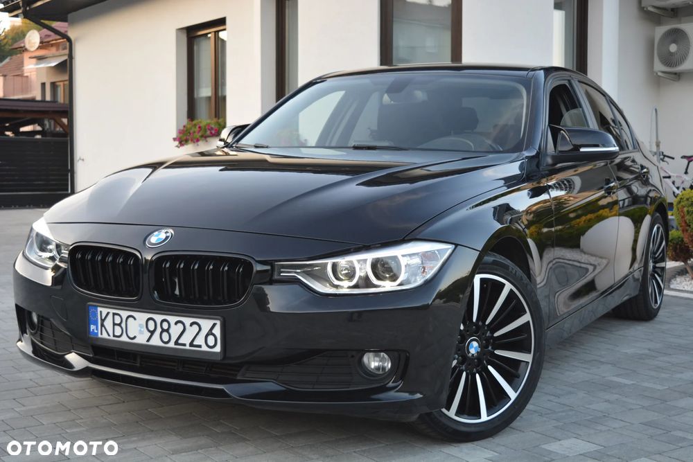 BMW Seria 3 316d Edition M Sport Shadow - 40