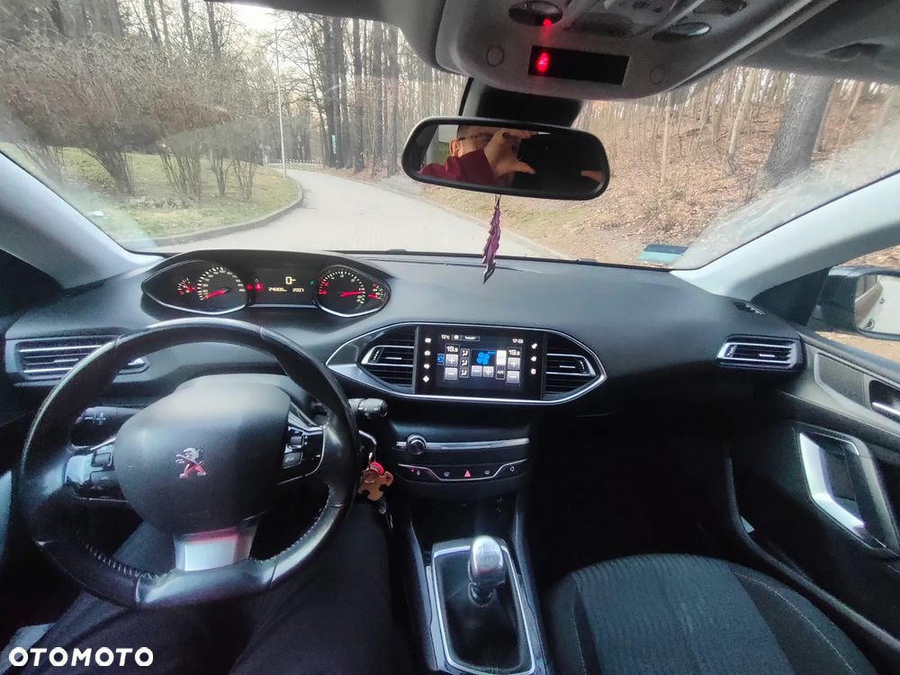 Peugeot 308 BlueHDi 120 Stop & Start Allure - 16