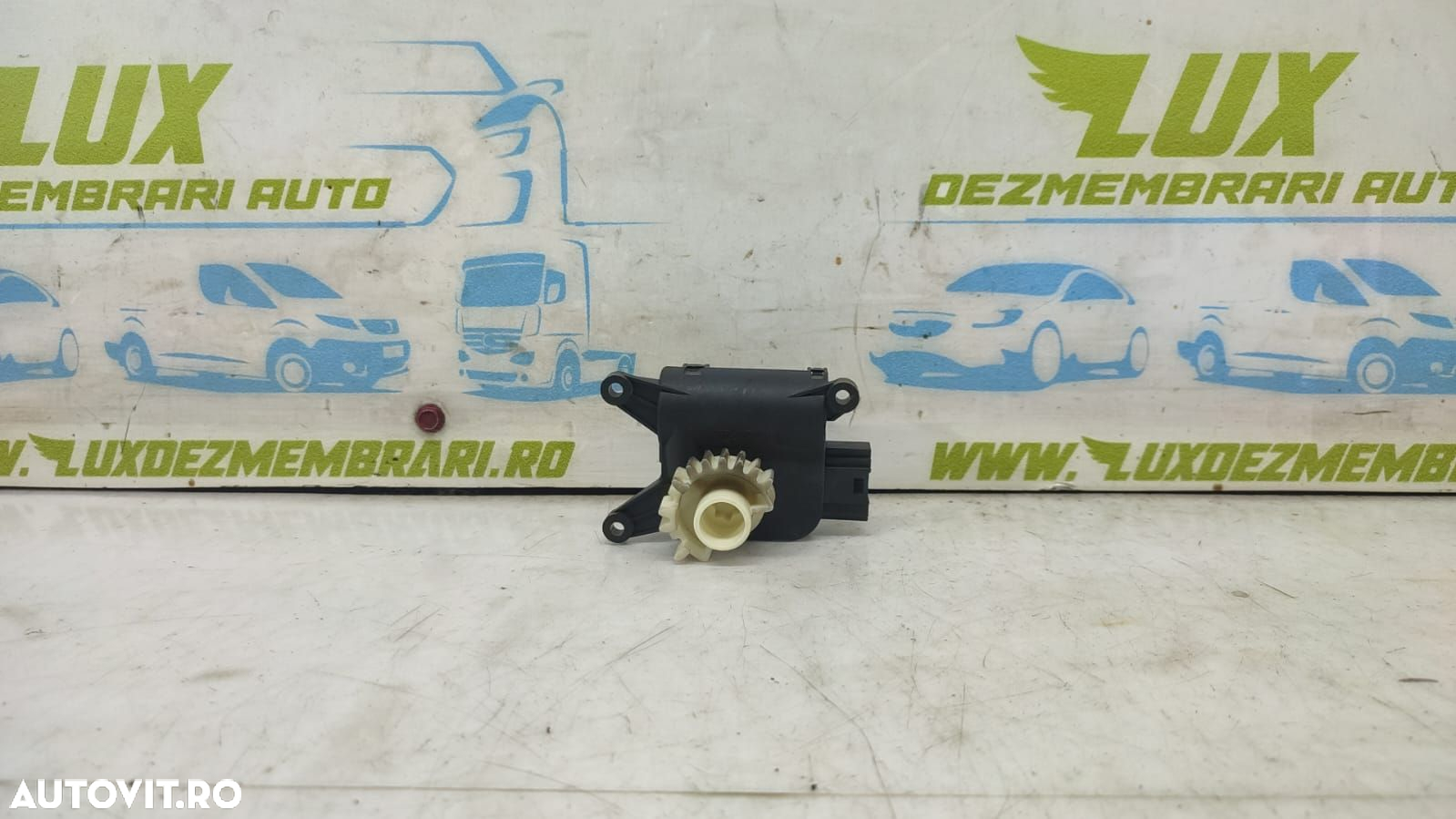 Motoras clima aeroterma bord 0132801340 1k0907511C Volkswagen Caddy 3 - 2