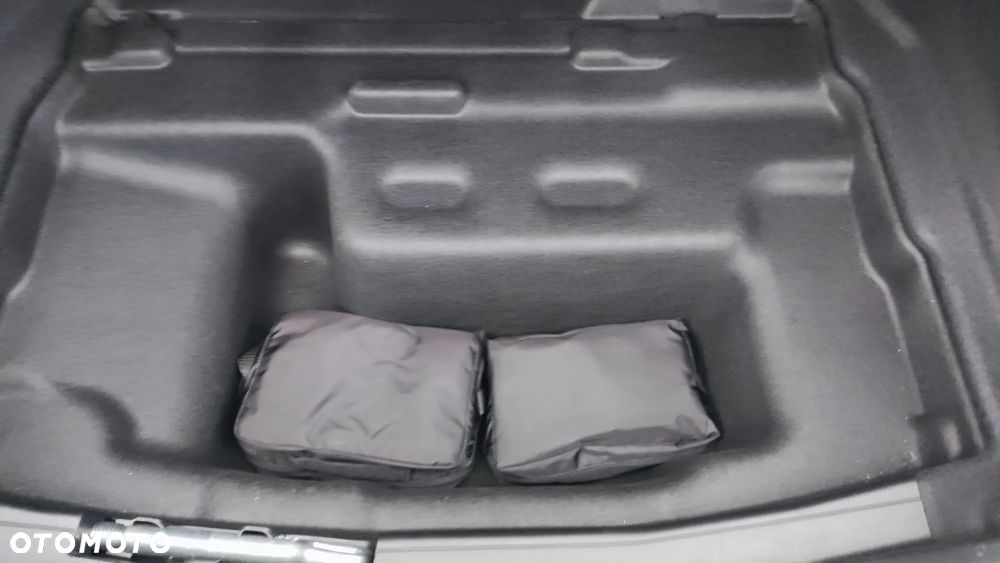 Mercedes-Benz Klasa C 220 d 9G-TRONIC - 21