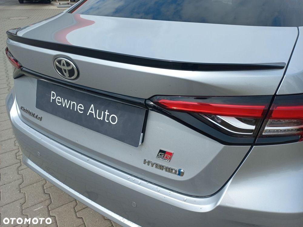 Toyota Corolla 1.8 Hybrid GR Sport Dynamic - 26