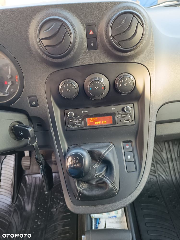 Mercedes-Benz CITAN - 10