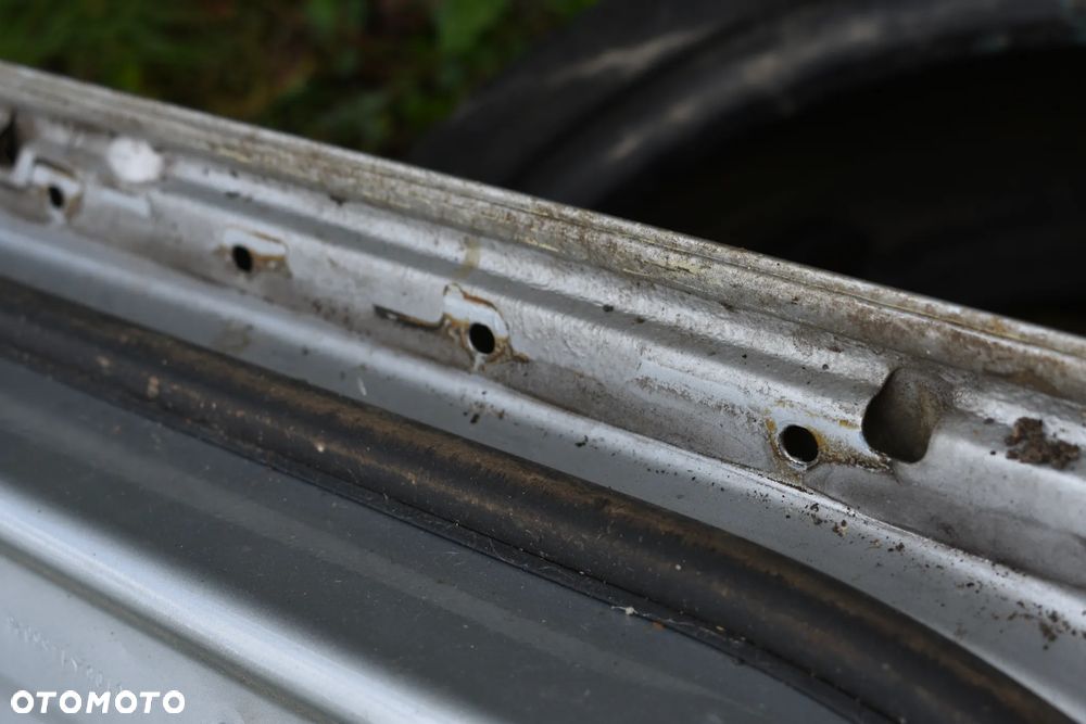 MERCEDES W164 ML DRZWI TYLNE TYŁ LEWE 775 - 25