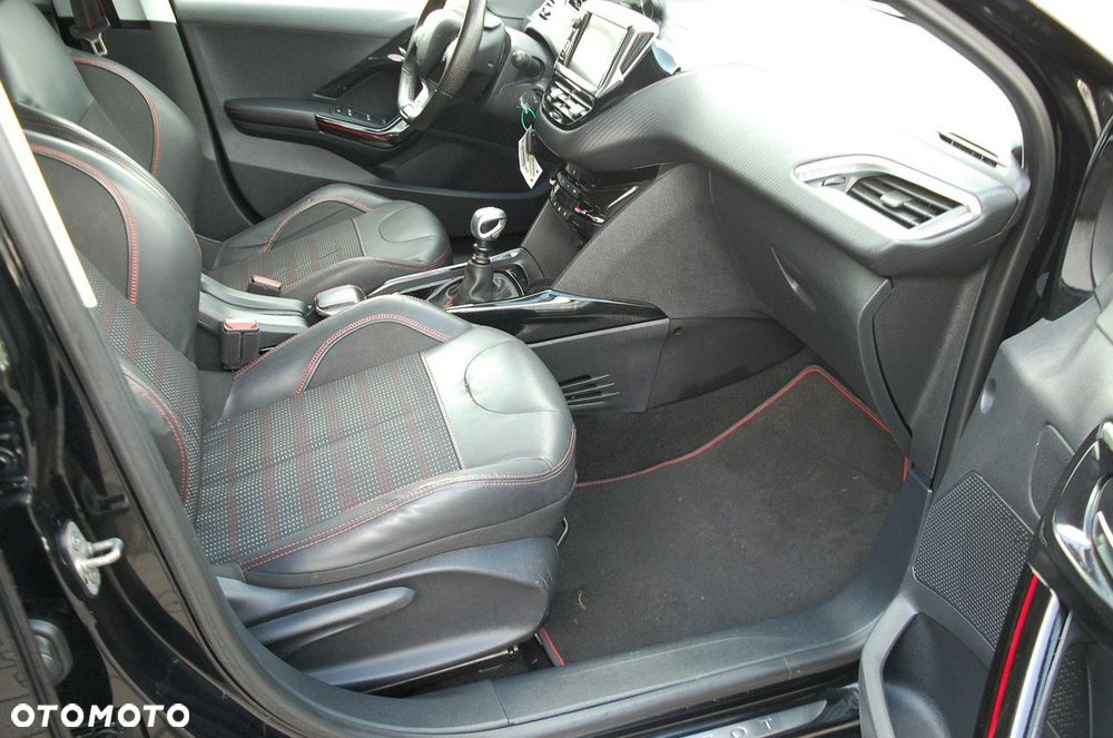 Peugeot 2008 - 7