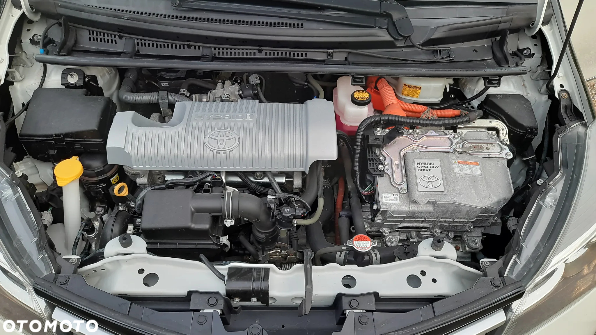 Toyota Yaris Hybrid 1.5 VVT-i Style Selection - 40