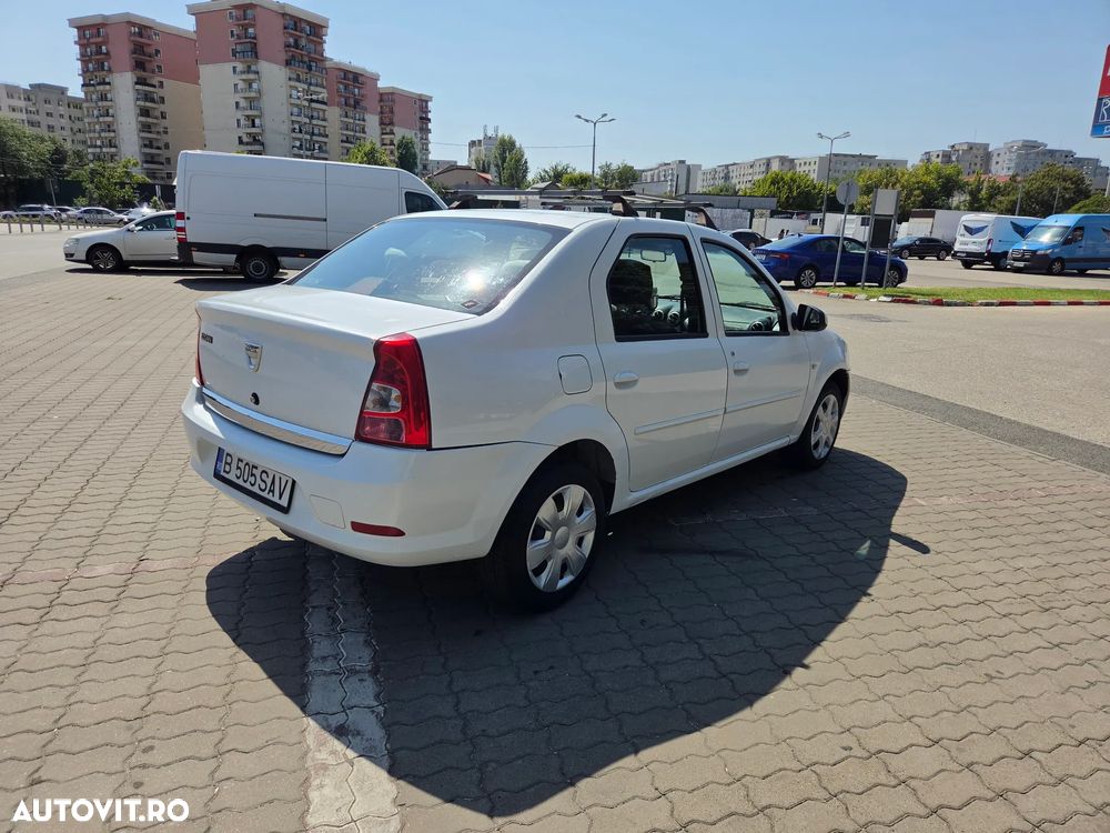 Dacia Logan 1.2 Laureate - 4