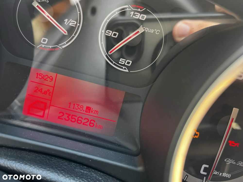 Alfa Romeo Giulietta 1.4 TB 16V Multiair - 8