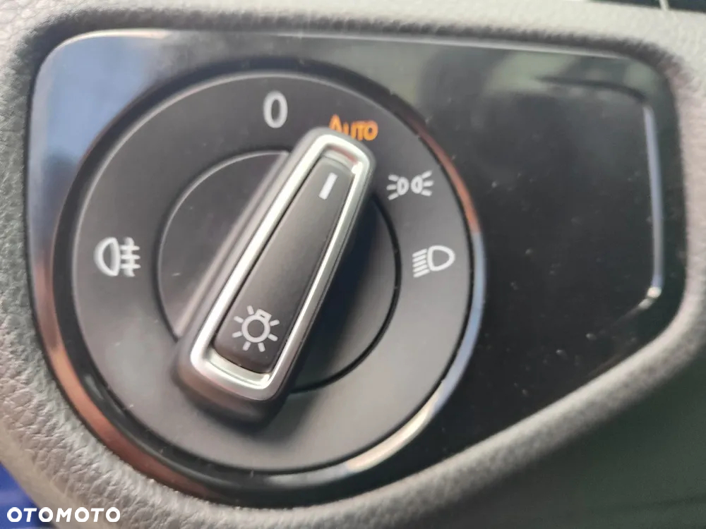 Volkswagen Golf R 4Motion (BlueMotion Technology) DSG - 24