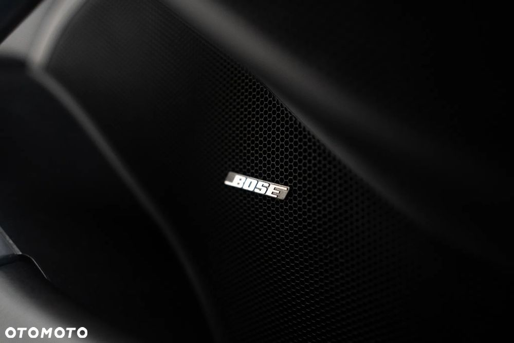 Porsche 911 Carrera PDK Black Edition - 30