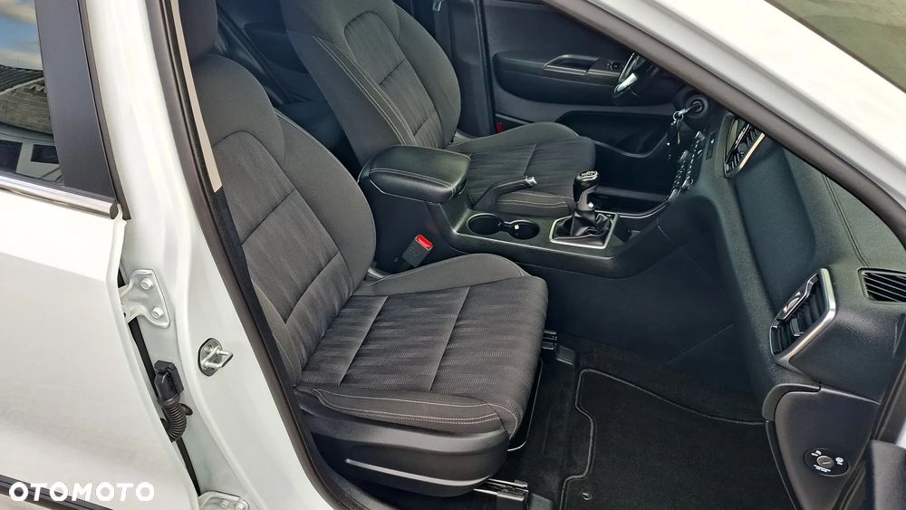 Kia Sportage 1.6 GDI 2WD SPIRIT - 29