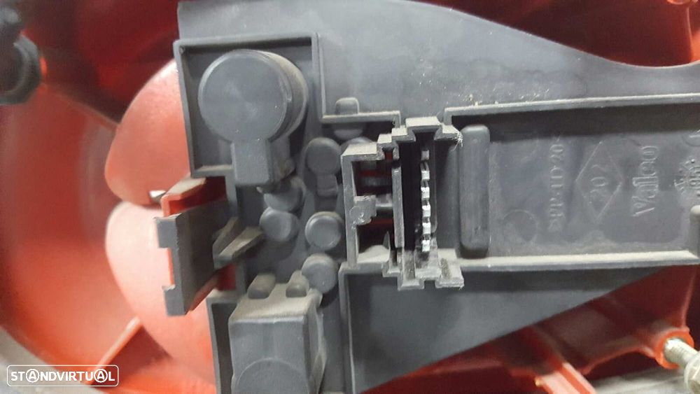 FAROLIM TRASEIRO ESQUERDO RENAULT MEGANE I COACH/COUPE (DA0) 1.6E ALIZE - 2