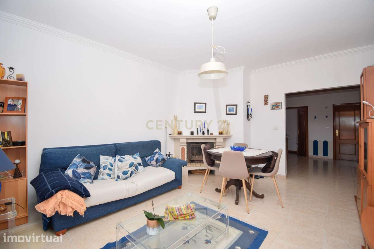 Apartamento T3 C/garagem fechada , varanda e arrecadação - Grande imagem: 5/28