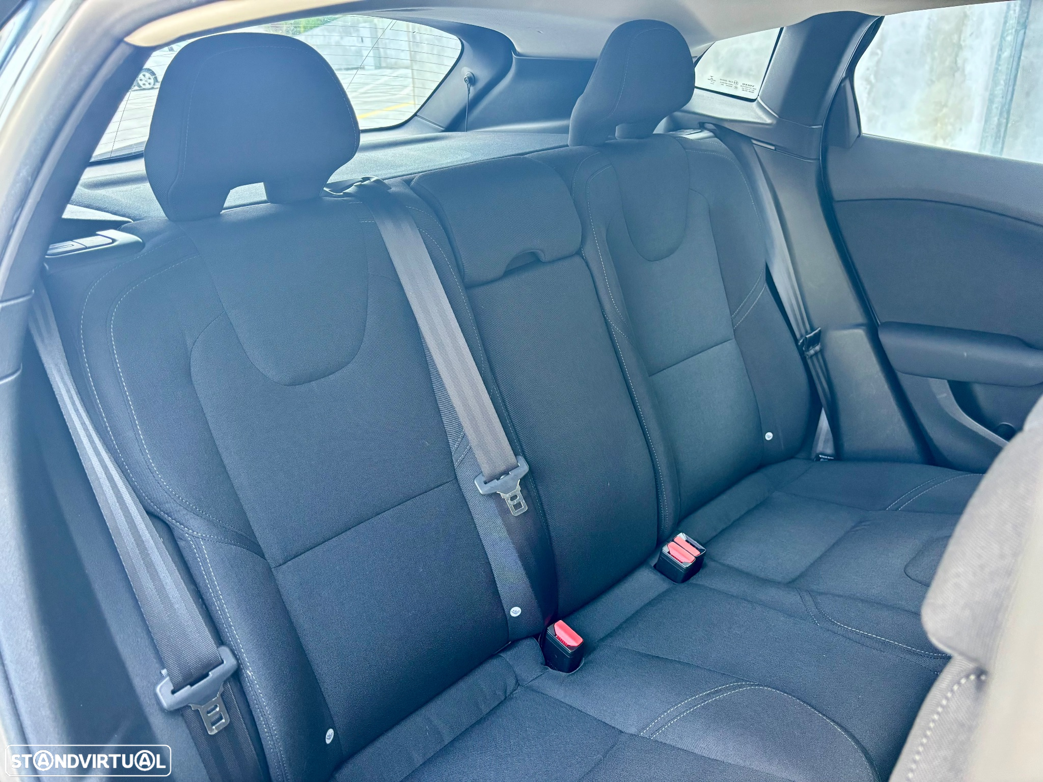 Volvo V40 1.6 D2 Kinetic Eco - 39