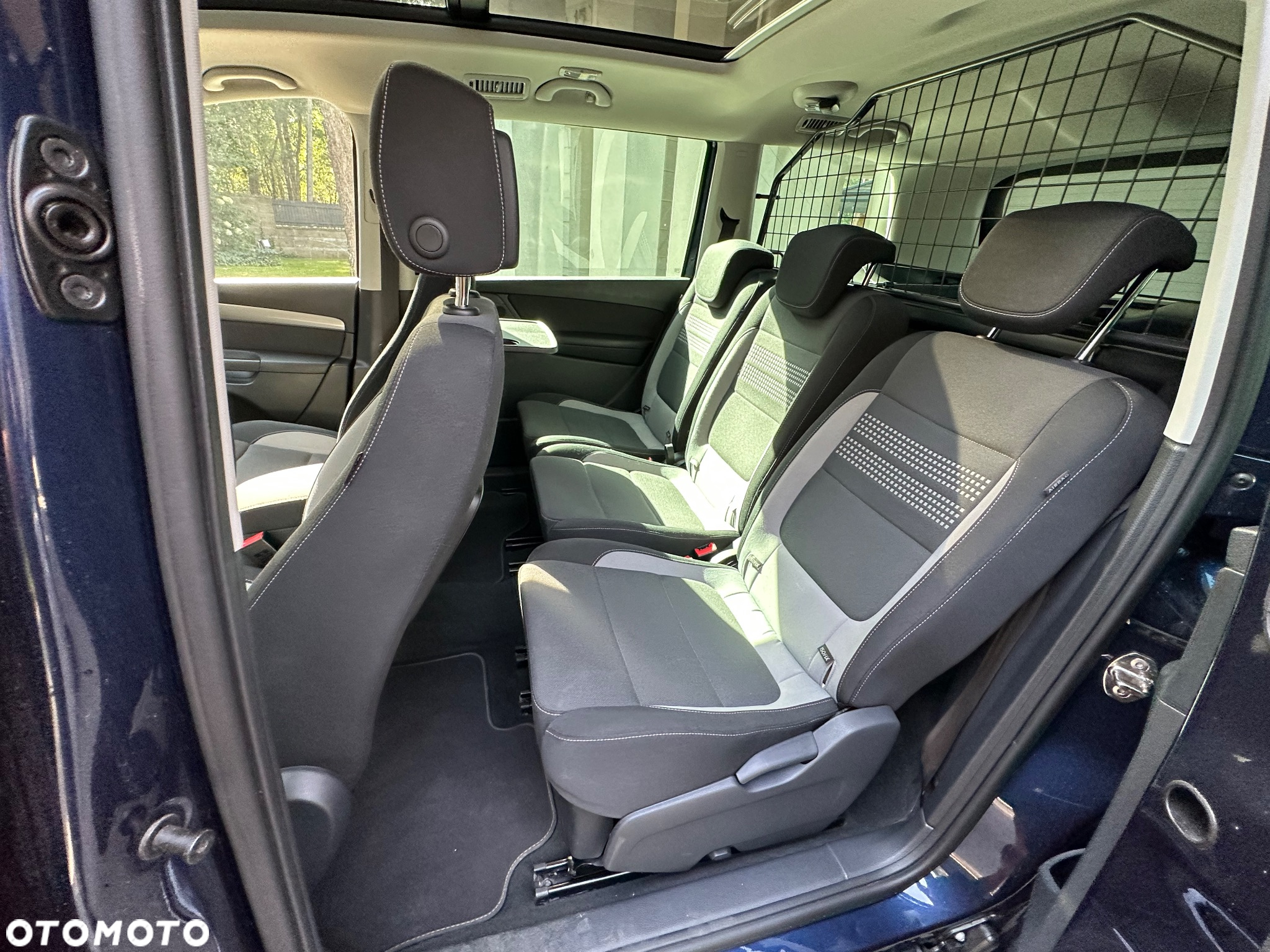 Volkswagen Sharan 2.0 TSI DSG Life - 20