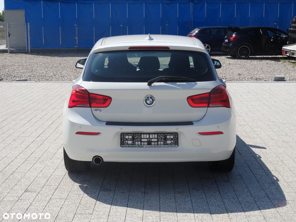 BMW Seria 1 118i Edition M Sport Shadow - 9