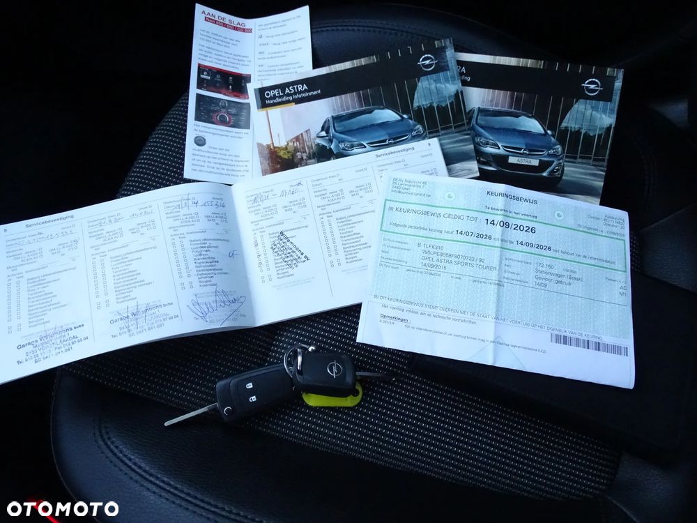 Opel Astra 1.6 CDTI DPF ecoFLEX TourerStart/Stop Exklusiv - 12