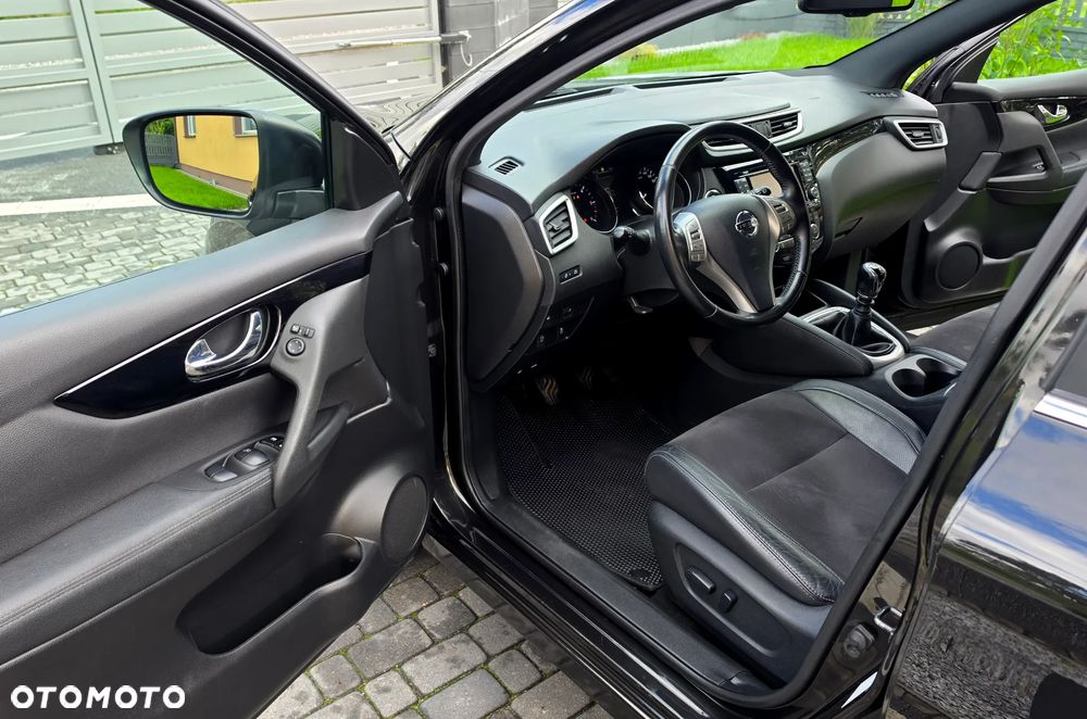 Nissan Qashqai 1.5 dCi Tekna - 21