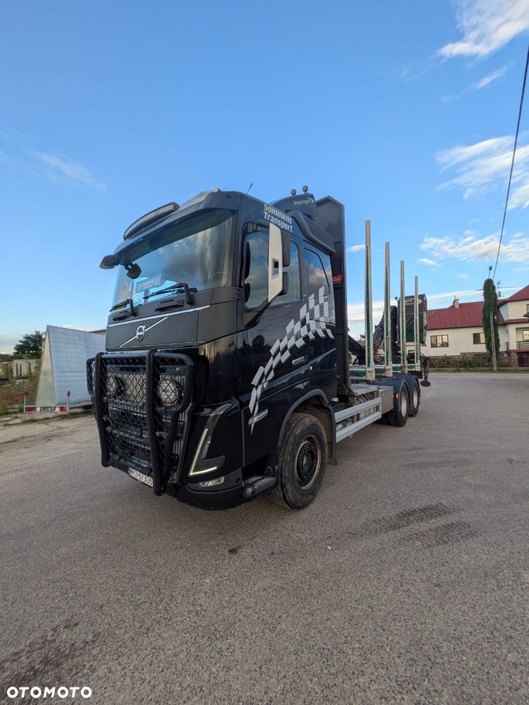 Volvo Do drewna do lasu 6x4 - 1