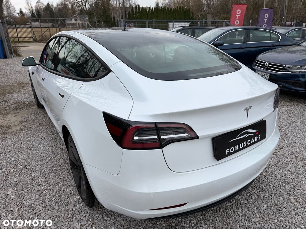 Tesla Model 3 RWD - 7