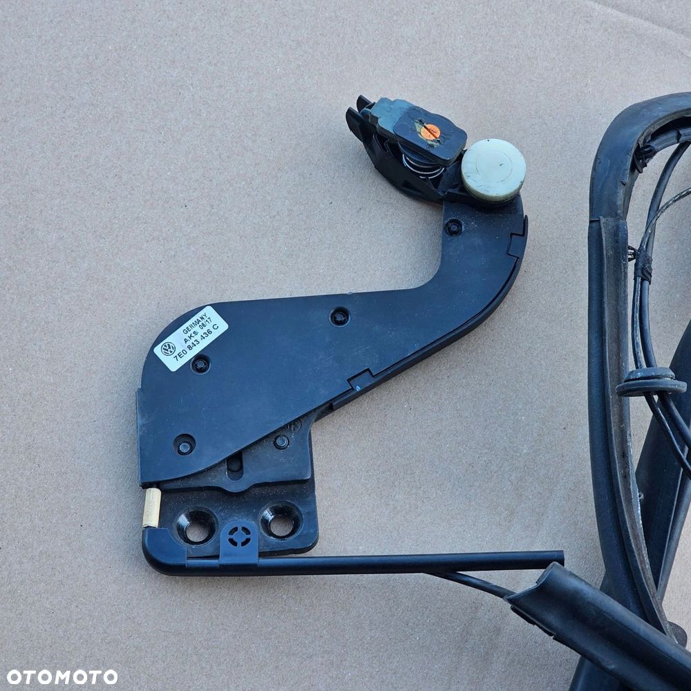 VW T5 T6 rolka uszczelka drzwi przesuwnych elektrycznych PRAWYCH 7E0843436C - 2
