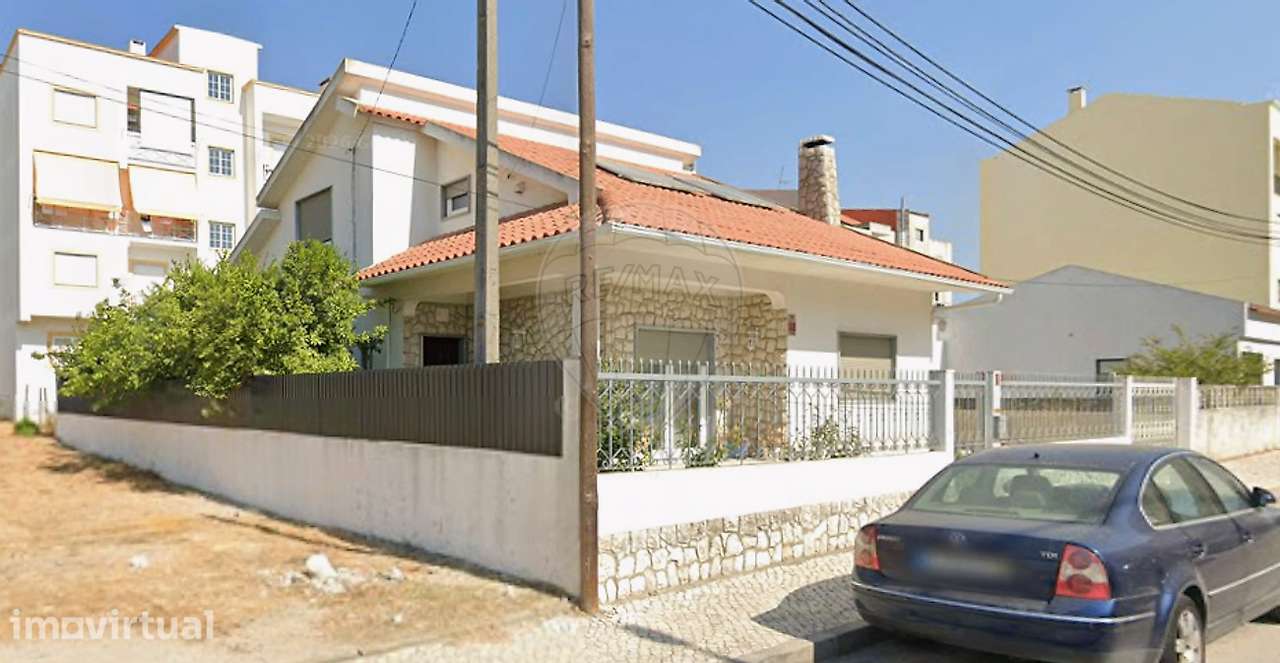 Moradia T4 para venda - Grande imagem: 2/3